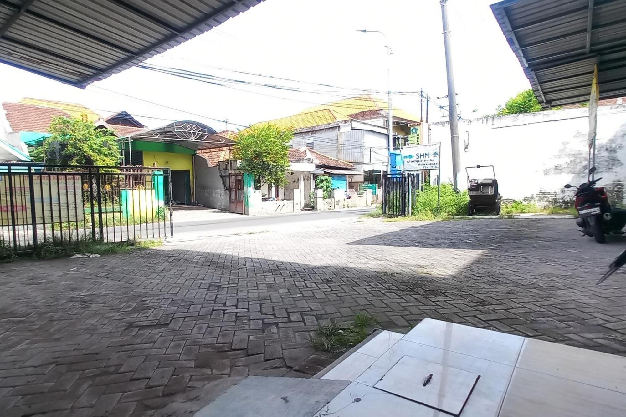 Hotel Oyo 90842 Graha Matahari Syariah 2*